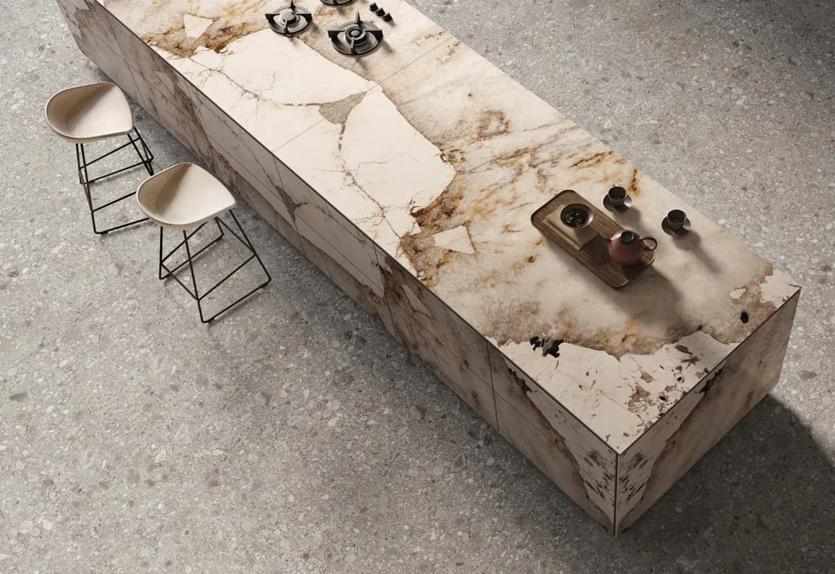 Magellano installed — large-format onyx-effect surface